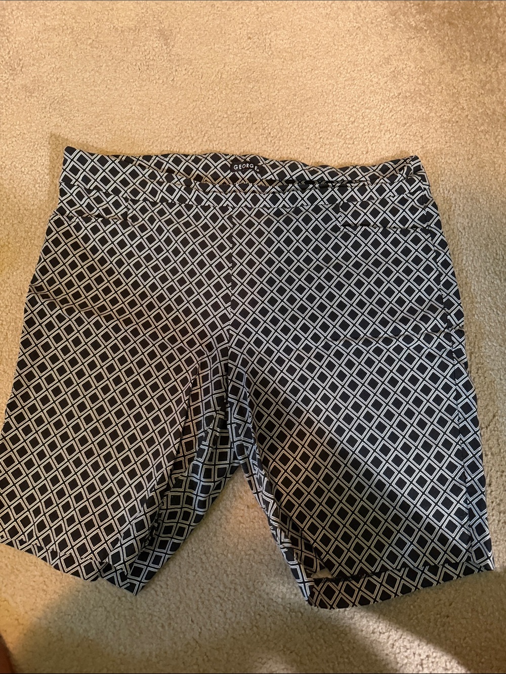 George Black & White Diamond-Print Shorts